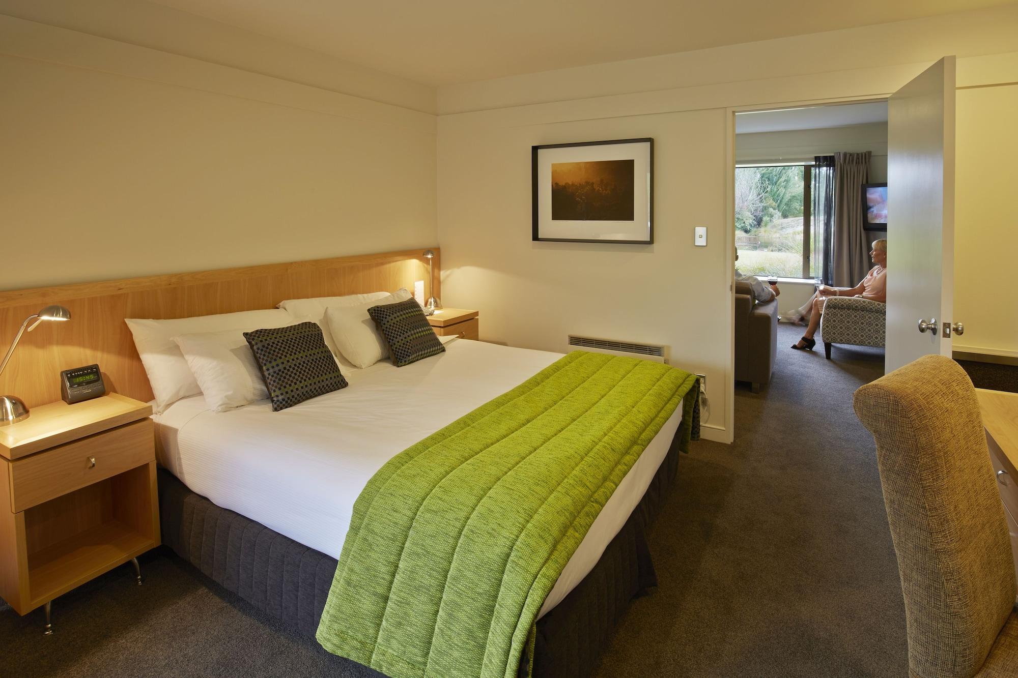 Edgewater Hotel Wanaka Kültér fotó