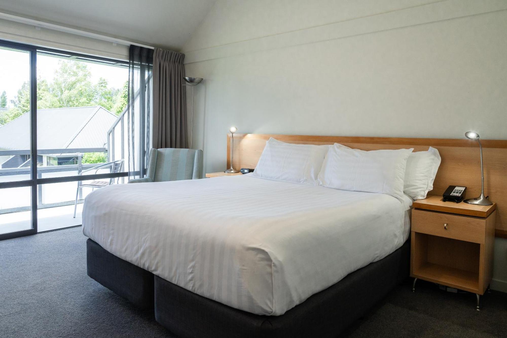 Edgewater Hotel Wanaka Kültér fotó